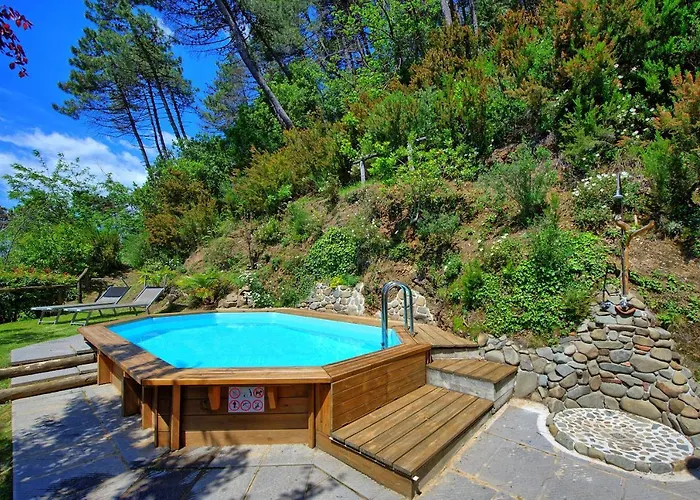빌라 Casale Di Cozzile By Posarellivillas *